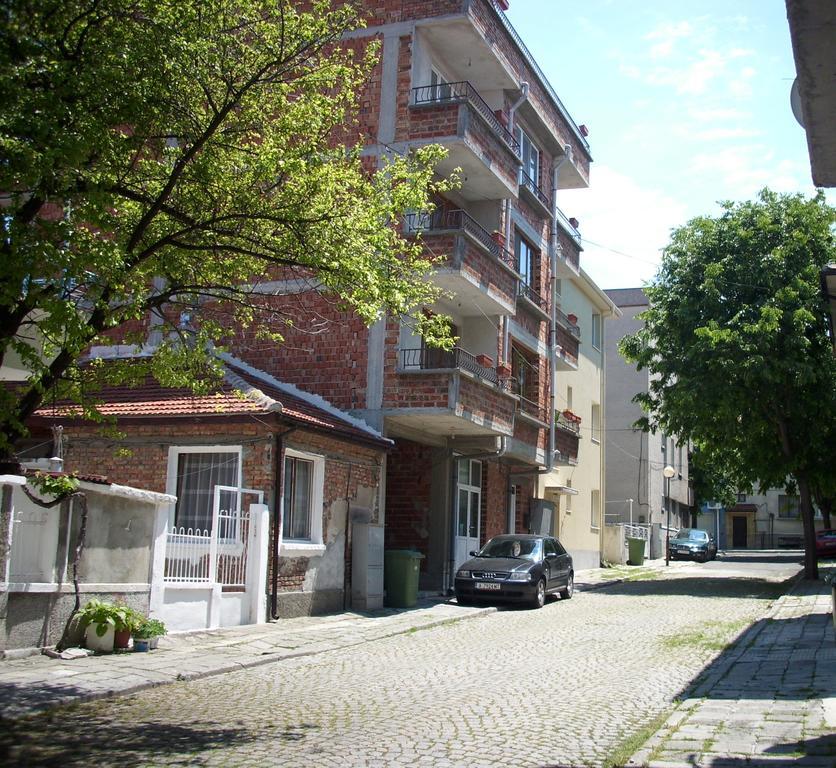 Georgievi Guest House Pomorie Extérieur photo