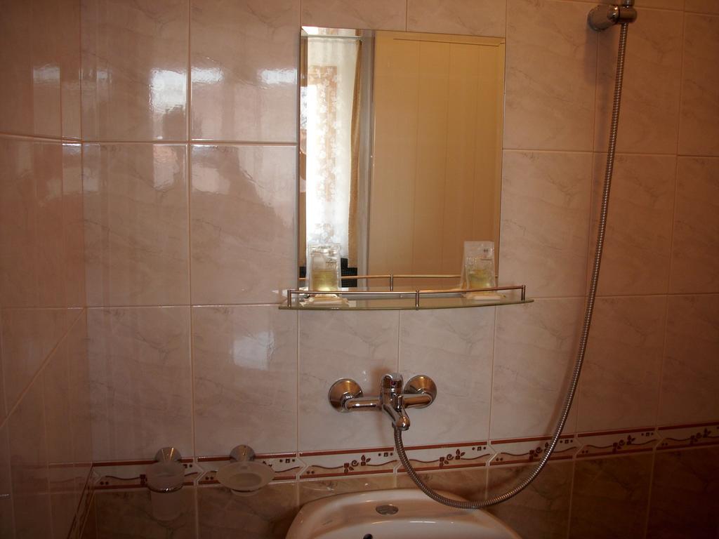 Georgievi Guest House Pomorie Extérieur photo