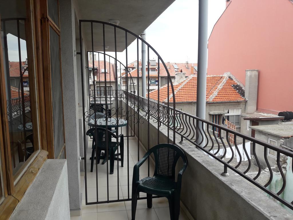 Georgievi Guest House Pomorie Extérieur photo
